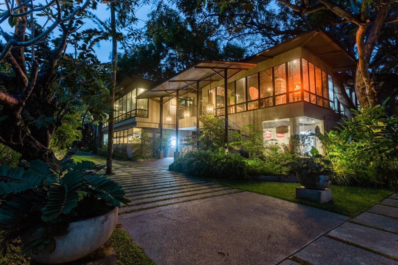 The Henry Resort Dumaguete Dumaguete City Exterior photo