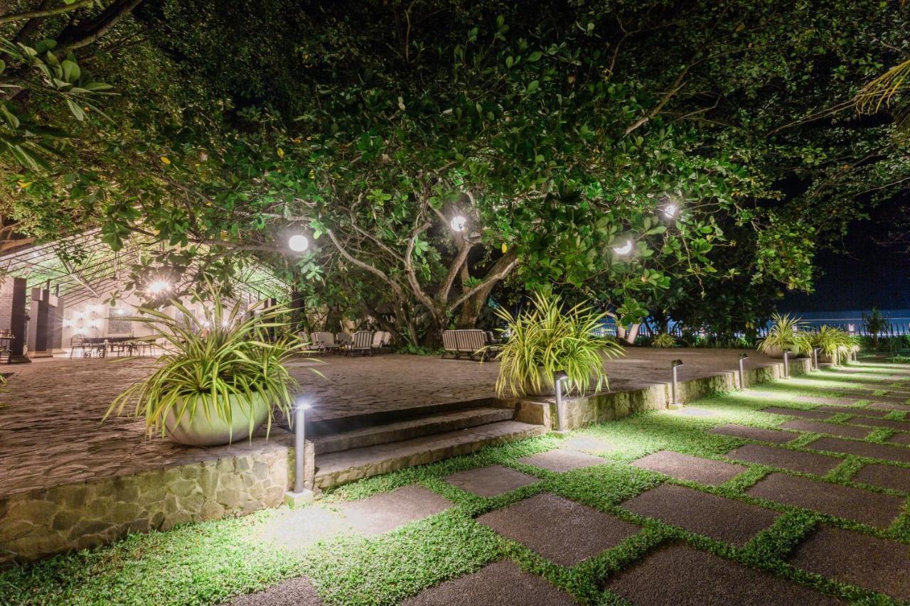 The Henry Resort Dumaguete Dumaguete City Exterior photo