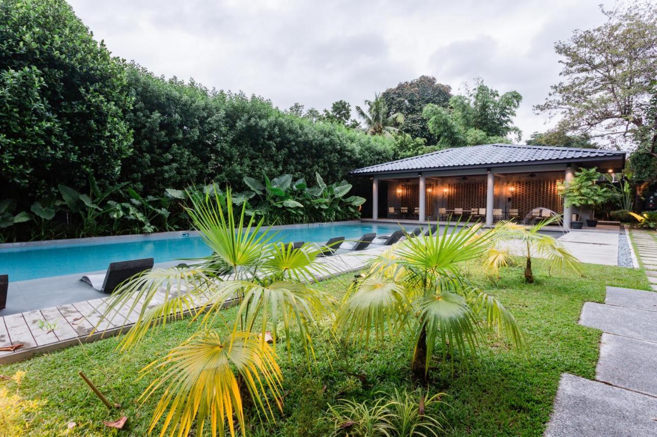 The Henry Resort Dumaguete Dumaguete City Exterior photo